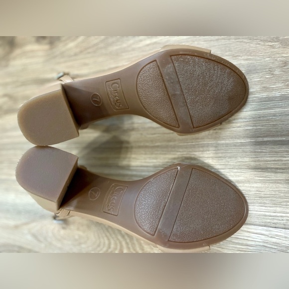 Women's Circus by Sam Edelman Oleana Ankle Strap Block Golden Caramel size 7 - Picture 3 of 5